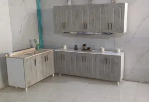 كاونتر خشب تركي HDF قياس مترين وسنك متر وعشرين.  فقط الباب. HDF الهيكل. خشب mdf تركي