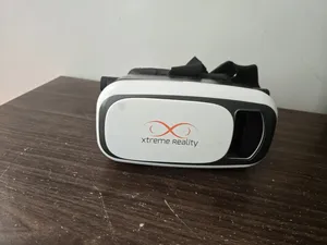 ‏واقع افتراضي (VR) ‏.‏ أخرى ‏.‏ مستعمل‏4
