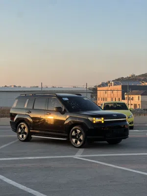 هونداي سنتفيه شكل جديد ترخيص  2024  فل الفل فتحة سقف & بانوراما  فل مسكر 4x2  240Hp كامل المميزات