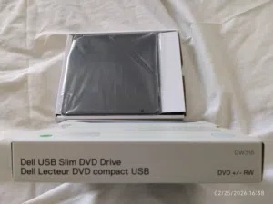 مشغل وناسخ أقراص دي في دي ماركة ديل جديد بسعر 8 ريال شامل التوصيل ELL DVD Writer - Portable D