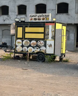 مقهى متنقل فود ترك كرفان للبيع مرخص من الشرطة والبلدية مع التامين والأرقام للمقهى
