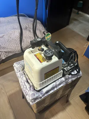 مكواة بخار غير مستخدمة