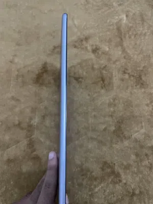 Apple iPad Air 2 128 GB in Al Batinah