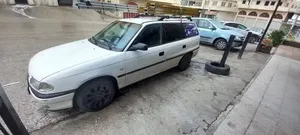 used-opel-astra-in-hebron