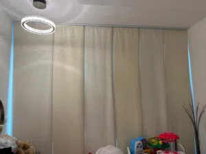 Modern Blinds including headrail