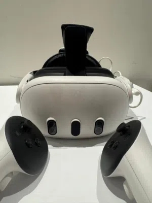 ميتا كويست 3 استعمال شهرين مع حزام راس برو  meta quest 3 only used 2 month with pro strap