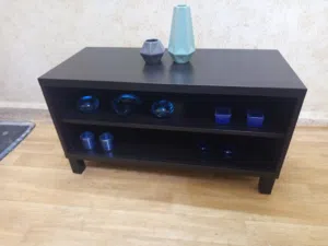 طاولة تلفزيون من ايكيا