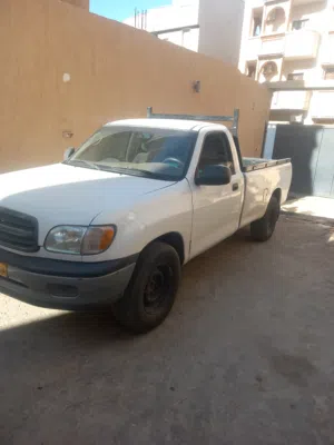 Used Toyota Tundra in Tripoli