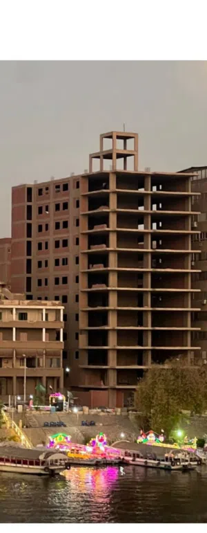 برج للبيع علي النيل مباشرتآ