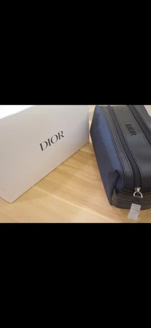 للبيع شنط يد (باوج) ماركة ديور Dior