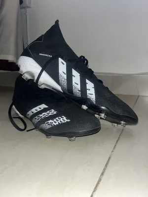 Adidas football shoes size 45.5