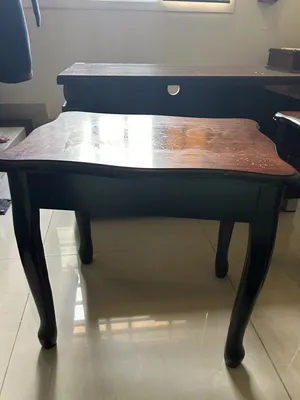 طاولات لغرفه الجلوس