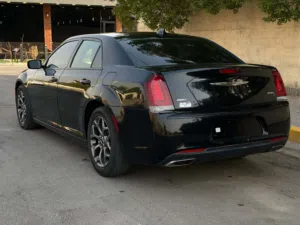 كرايسلر s300
