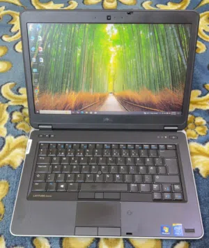 Dell Latitude i7