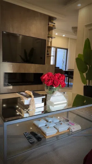 طاوله مرايا وسط