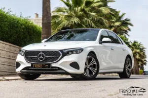 Mercedes E200 2024 مميزة جدا و قطعت مسافة 18,000 كيلو متر