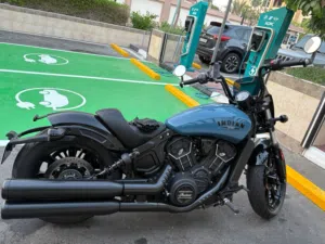Indian Scout Rogue Storm Blue 2023