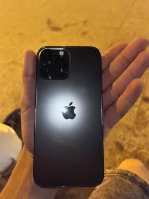 للبيع مساحه 128 وبطاريه 94 الهاتف ربي يبارك مش مفتوح