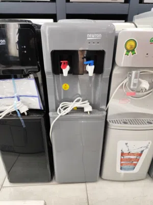 عرض نااار على كولر نيوتن ستاند سلفر او اسود بسعر حرق