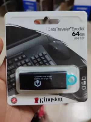 فلاشة 64G جديدة بالكرتون من شركة kingston
