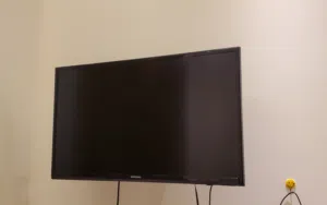 شاشة سامسونج 32 بوصة  Samsung TV
