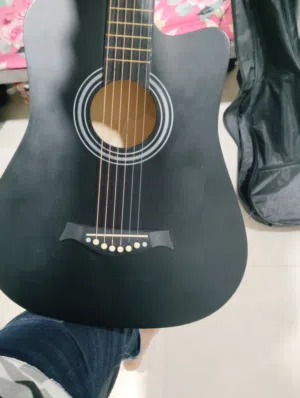 Acoustic Guitar with Bag - Black (Cutaway)