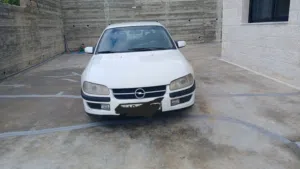 Used Opel Omega in Salt