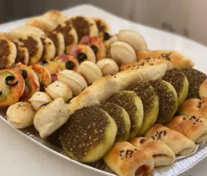 مشروع مخبز واسواق للبيع