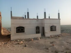 4 Bedrooms . 3 Bathrooms . 205 m23