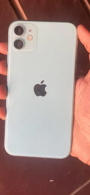 Apple iPhone 11 64 GB in Tripoli