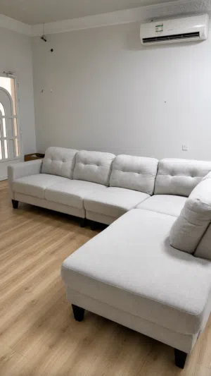 L sofa new and very clean