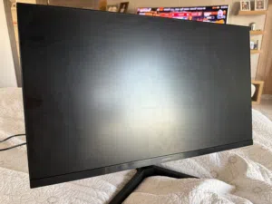 Samsung 27” Full HD Monitor