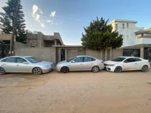 منزل للبيع عين زارة