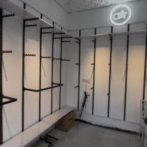 ديكور محل مستخدم اقل من شهرين