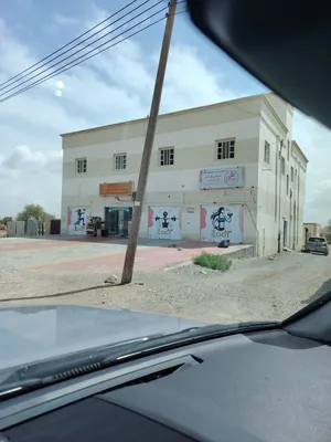 8 محلات مفتوحة تصلح مخازن في موقع حيوي على بعض للإيجار.. تصلح سوبرماركت او اي مشروع او مخازن