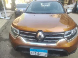 للبيع سياره رينو داستر  موديل 2019  فابريكه  بحاله ممتازه  للجادين فقط ومناقشه السعر بعد المعاينه