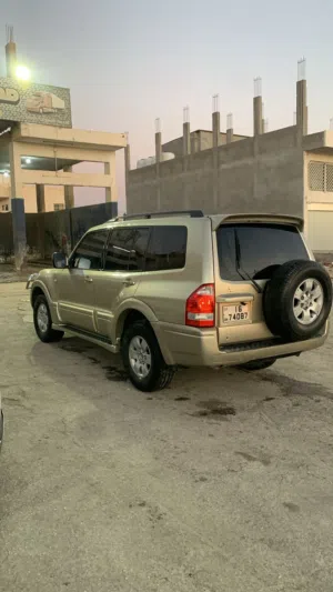 Used Mitsubishi Pajero in Mafraq