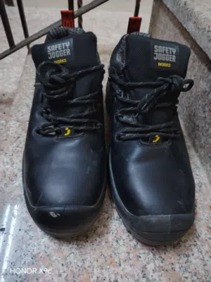 Sefety joggers works