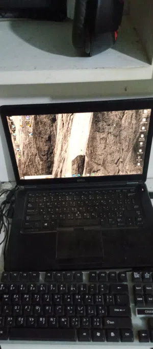 This is a Dell laptop and in good condition but the laptop battery is using like direct by charger