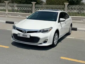Used Toyota Avalon in Sharjah