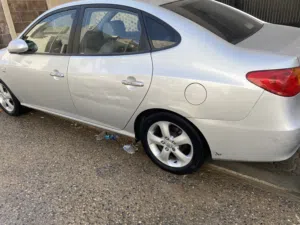 Used Hyundai Avante in Tripoli
