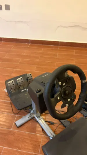 سكان logitech g920 للبيع