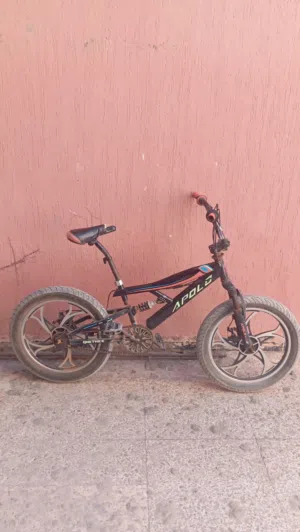 للبيع دراجة BMX مقاس 20