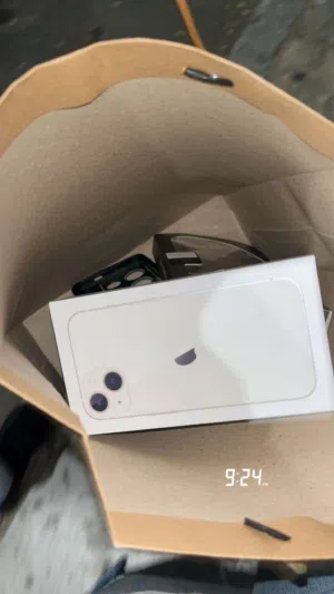 Apple iPhone 13 128 GB in Aqaba