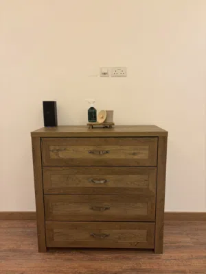 Dresser wood