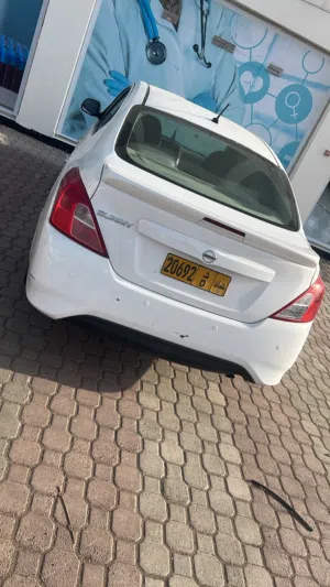 Used Nissan Sunny in Al Dakhiliya