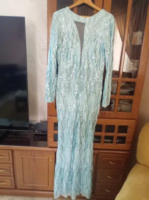 فستان سهرة جديد للبيع