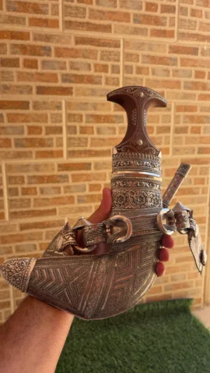 خنجر ثقيلة ما شاء الله