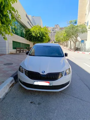 اسكودا-اوكتافيا-،وكالة،2019،بنزين،1500cc