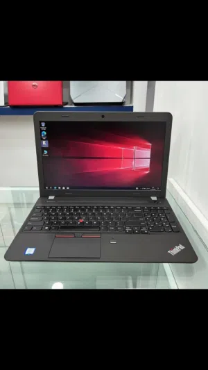 لابتوب للمهندسين و المصممين و المبرمجين بكرت شاشه منفصل 2قيقا في بورتسودان